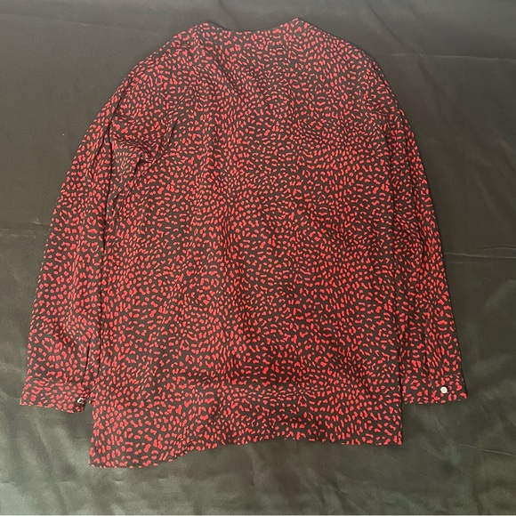 Micheal Kors Chain Lace-Up Blouse Red and Black - Picture 3 of 5